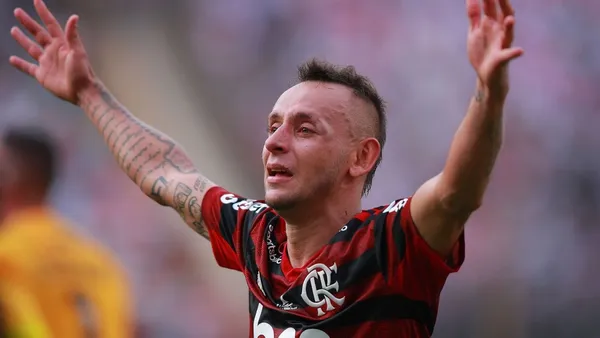 Lateral direito já visitou Márcio Tannure, Chefe do Departamento Médico do Flamengo