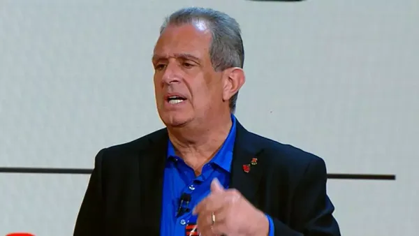 Luiz Eduardo Baptista quer dar chapéu no Palmeiras e no Corinthians por zagueiro argentino