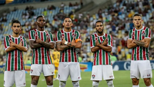 Maurício Galiotte, presidente do Palmeiras, discorda do posicionamento de Vanderlei Luxemburgo, técnico do clube