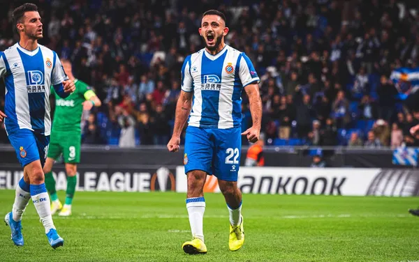 Meia argentino interessa ao Mengão