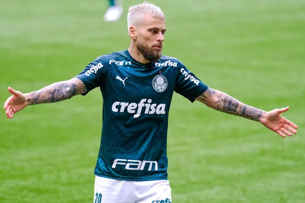 Meia passou por mudança radical