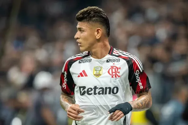 Meia se envolveu em grande polêmica recente na final da Supercopa