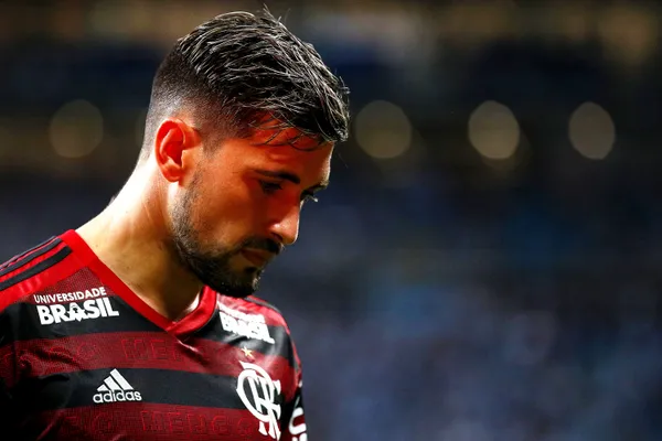 Meia uruguaio foi afastado do Mengão