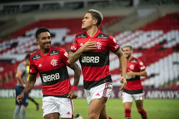 Mengão busca a terceira vitória no torneio