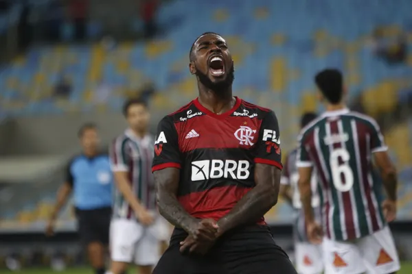 Mengão começou bem a semifinal do estadual