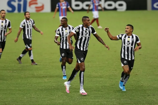 Mengão quer voltar a fazer história no país