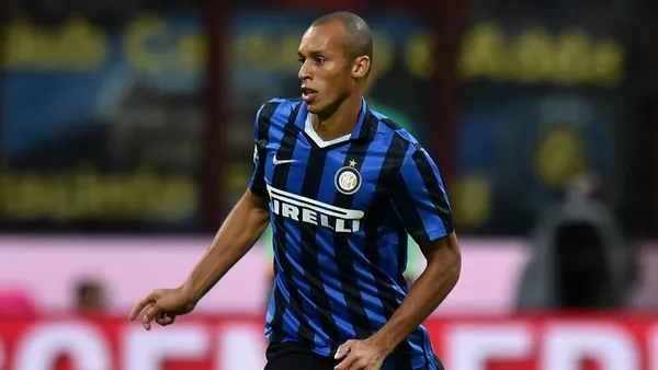 Miranda decidiu voltar ao clube onde jogou entre 2006 e 2011, ano em que foi transferido para o Atlético de Madrid