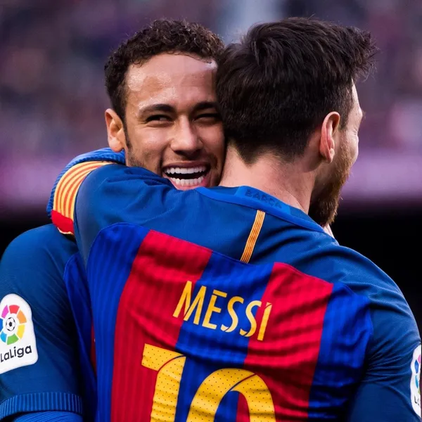 Na Espanha, eles apontam que o clube do Barça entrou em contato com Neymar, seus arredores e PSG para fechar seu retorno ao Camp Nou no mercado de transferências de verão de 202