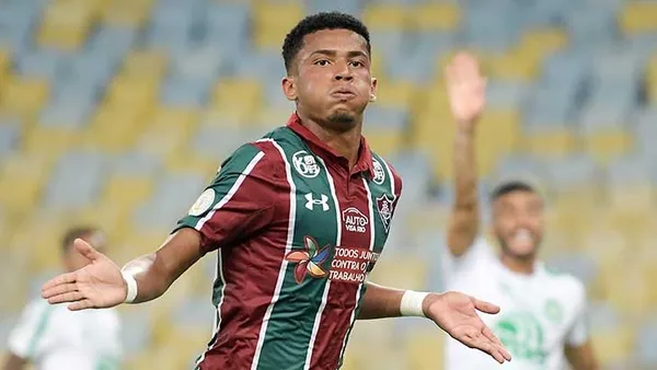 Negociação de jovem promessa com Torino, da Itália, frustra os cofres do Tricolor