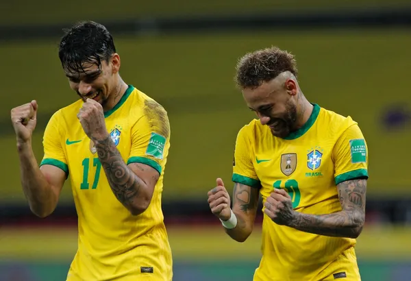 Neymar começa a fazer história com o Brasil