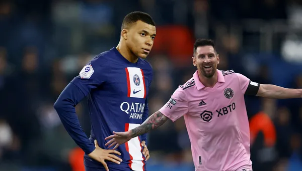 Neymar e Messi deixaram o PSG na última temporada