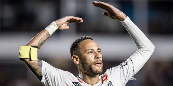 Neymar já chega no Santos tendo grande feito (Foto: Santos)