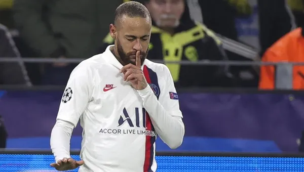 Neymar não foi escolhido para estar entre os melhores jogadores do mundo