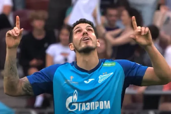 Nino atua pelo Zenit e interessa ao Palmeiras. Foto: Maksim Konstantinov/IMAGO/Russian Look