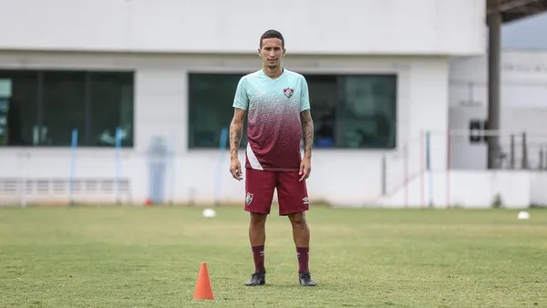 “Novela Dodi” ganha outro capítulo após atrito entre empresários e clube