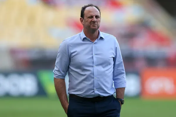 Novo problema para Rogério Ceni no Mengão pode custar sua saída