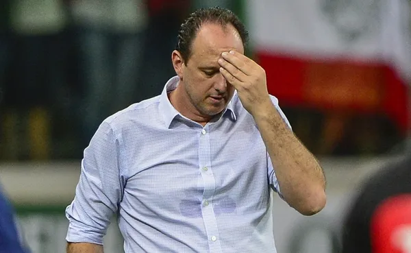 Novo problema para Rogério Ceni no Mengão pode custar sua saída