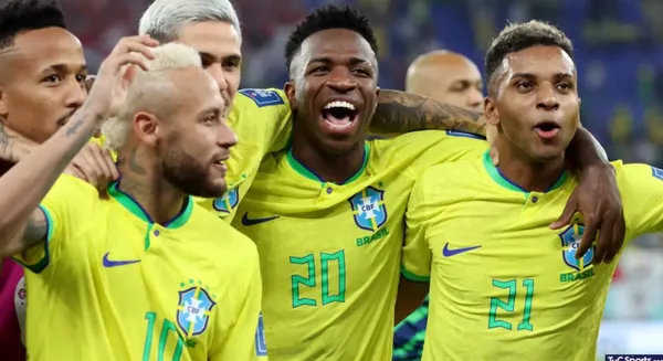 O atacante de 23 anos está se destacando, e Dorival Júnior está observando.