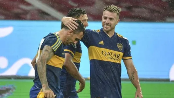 O atacante marcou o único gol da partida com que o Boca Juniors venceu o Inter de Porto Alegre pela Copa Libertadores e dedicou a Diego Maradona.