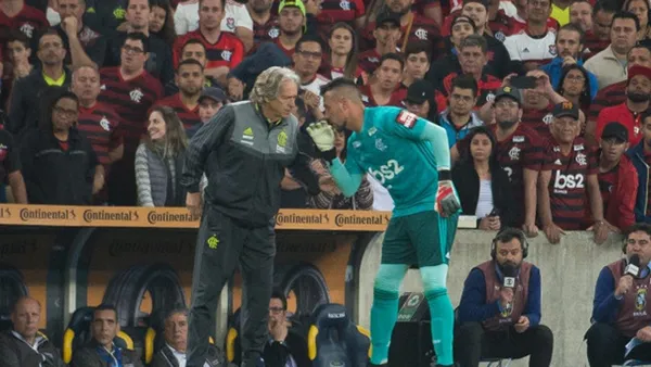 O Benfica passa por momentos difíceis com os seus principais guarda-redes