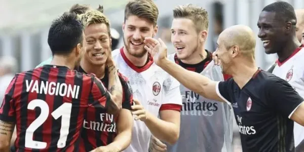 O Boca Juniors contrataria Dani Alves para a próxima temporada, segundo a mídia argentina