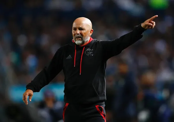 O Corinthians apresentou uma proposta ao meio-campista paraguaio Matías Rojas, de 27 anos, que está chegando ao fim de seu contrato