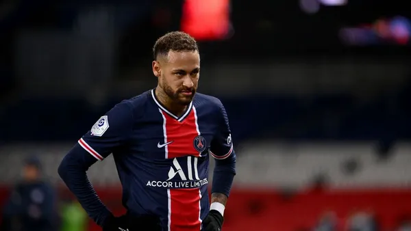 O direcor esportivo do PSG garantiu, após o jogo, que as renovações das duas estrelas da equipa de Pochettino estão próximas do fim