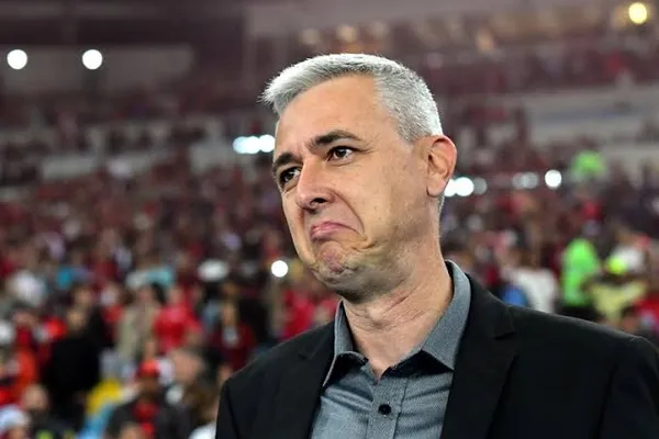 O ex-técnico corintiano fez revelações sobre seu trabalho no clube