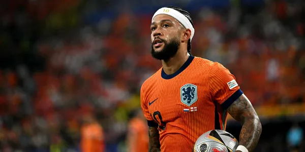 O feito que Depay quer quebrar na Holanda (Foto: Holanda)