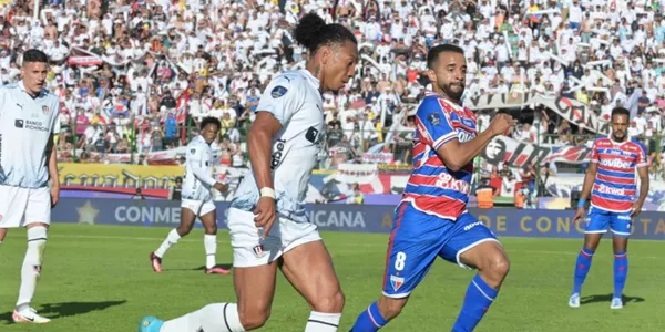 O Fluminense tem que jogar contra o Boca Jr na final da Libertadores, se vencer enfrentará a LDU, que já é um clássico LDU x Fluminense.