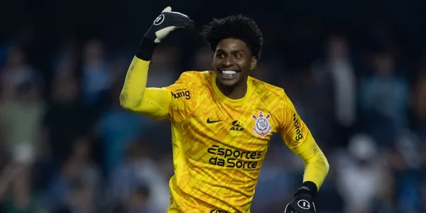 O grande feito de Hugo Souza superando ídolo do clube (Foto: Corinthians)