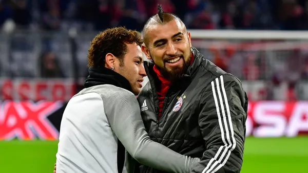 O histórico meio-campista ‘Roja’ compartilhou uma mensagem motivadora nas redes sociais, um dia após o confronto com ‘Canarinha’ nas quartas de final da Copa América.