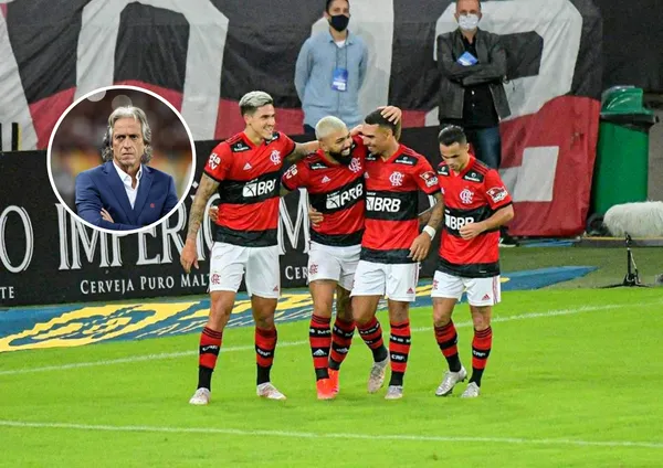 O jogador teve momentos difíceis na carreira, chegou ao Flamengo e pode entrar para a história do futebol
