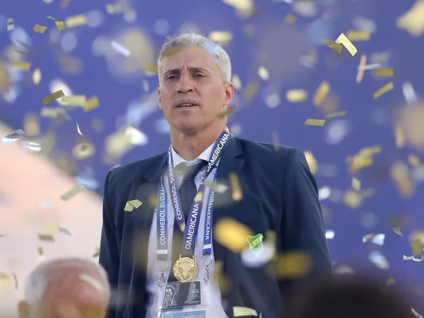 O perfil de um treinador que conquistou seu primeiro título na Defesa e que sonha em voltar ao River em algum momento