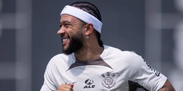 O valor que Memphis Depay vai receber do Corinthians (Foto: Corinthians)