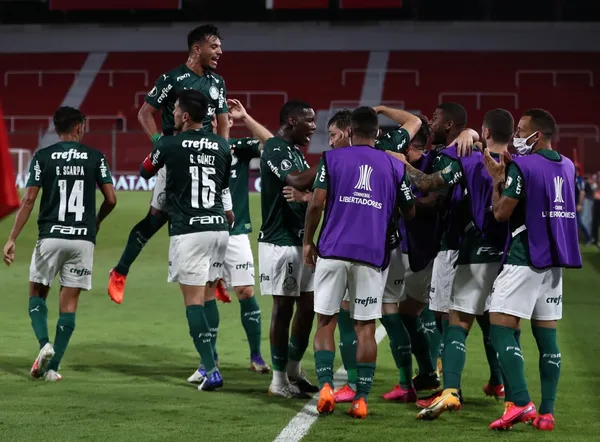 Palmeiras e Santos decidem a Copa Libertadores 2020