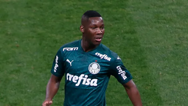 Patrick de Paula é o jogador mais assediado do Palmeiras
