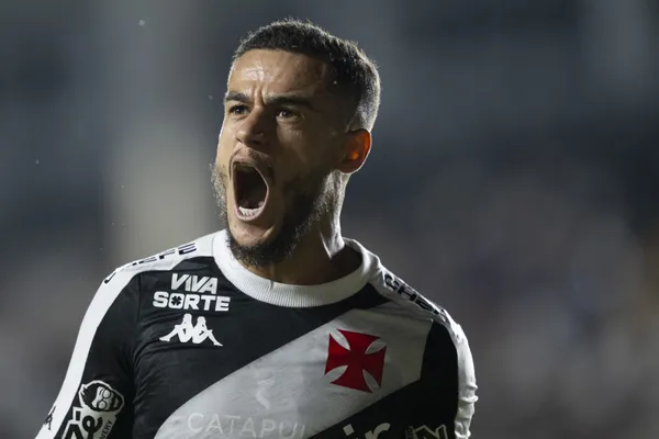 Philippe Coutinho não será jogador do Corinthians. Foto: Jorge Rodrigues/AGIF