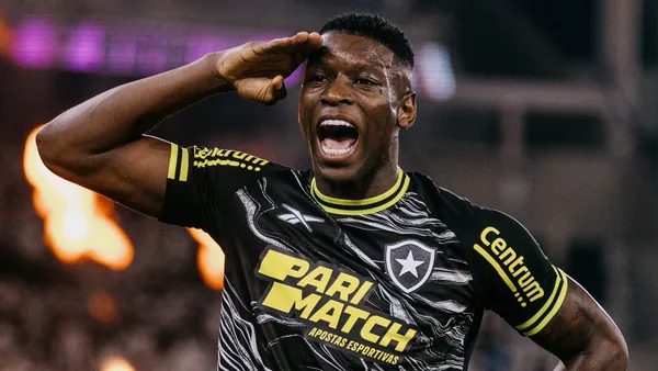 Photo taken from social networks.