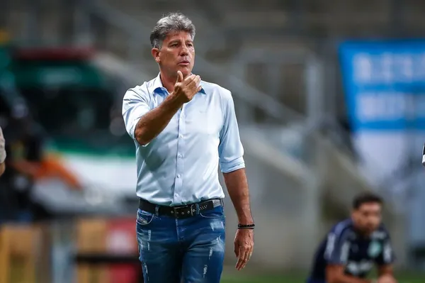 Renato Portaluppi é o favorito no Corinthians e ganhou até presente