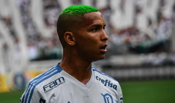 Retorno de atleta que está emprestado deixou torcedores indignados