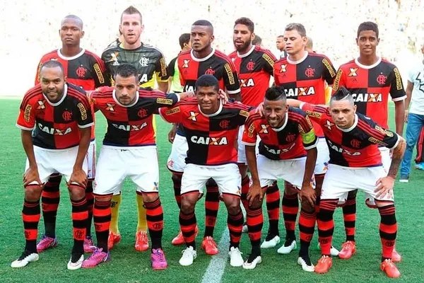 Rubro-negro foi ao mercado e está perto de repatriar jogador