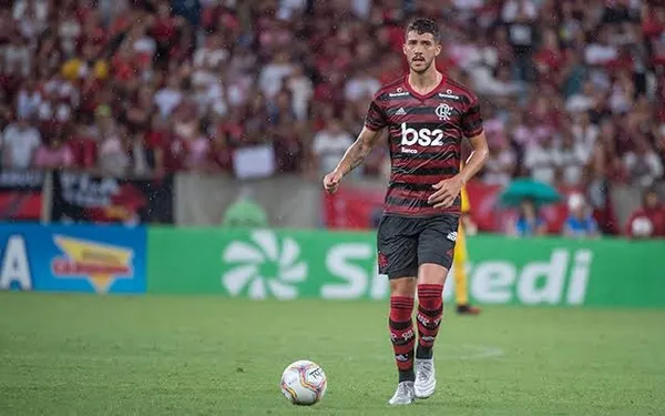 Rubro-negro pretende elevar a qualidade de sua defesa o quanto antes