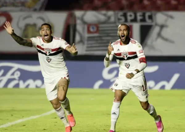 São Paulo perdeu a primeira na Copa Libertadores