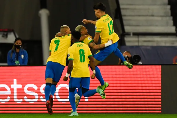 Seleção Brasileira vence o Chile e está na semifinal da Copa América 2021