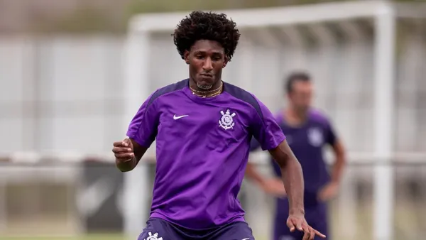 Talles Magno em treino no CT do Corinthians. Foto: Instagram
