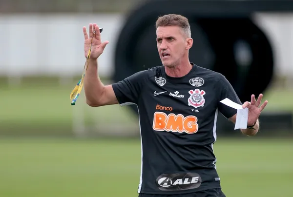 Técnico corintiano monta Timão para 2021