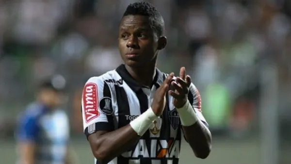 técnico do Corinthians, fala sobre Juan Cazares e isto disse do jogador