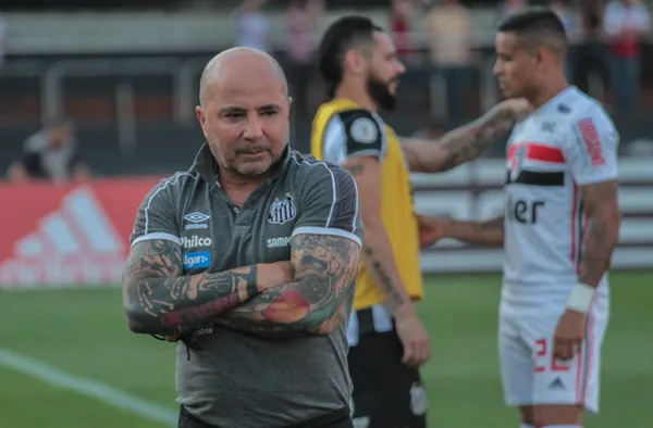 Técnico Jorge Sampaoli está prestes a reforçar o Tricolor