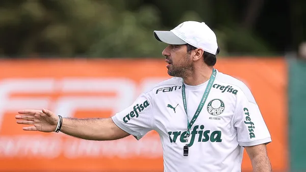 Técnico português comandou o Verdão pela primeira vez na temporada